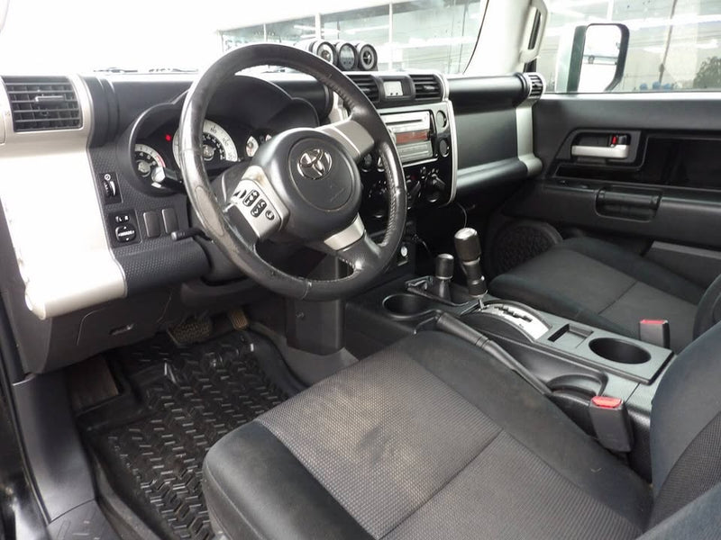 2007 Toyota FJ Cruiser in Dearborn, MI (photo 10) — photo 10