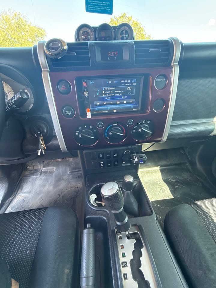 2007 Toyota Toyota FJ Cruiser 4WD in Nampa, ID (photo 5) — photo 5