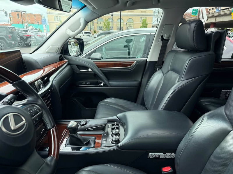 2017 Lexus LX · LX 570 Sport Utility 4D in Spokane, WA (photo 4) — photo 4