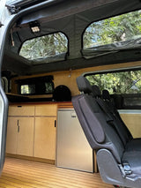 2020 Mercedes Benz (Freightliner-branded) sprinter 4x4 in Bainbridge Island, WA (photo 9)