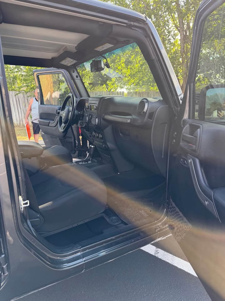 2018 Jeep Wrangler in Pflugerville, TX (photo 7) — photo 7