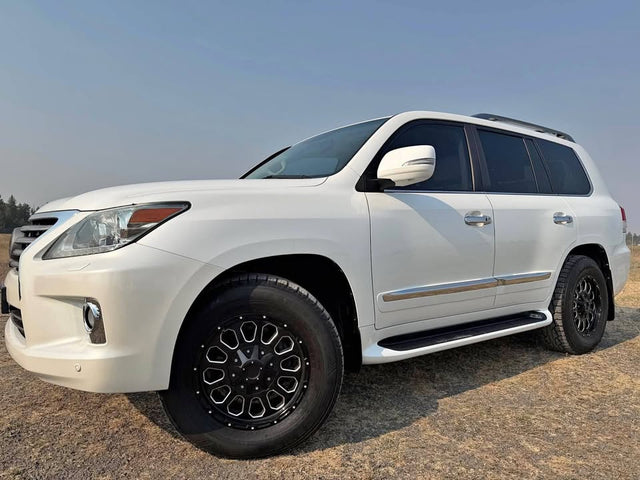 2013 Lexus LX Utility LX570 4WD Loaded, Beautiful ride Low Miles (photo 1)