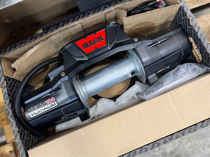 Warn Zeon Platinum 10-S Winch in Silverdale, WA (photo 2) — photo 2