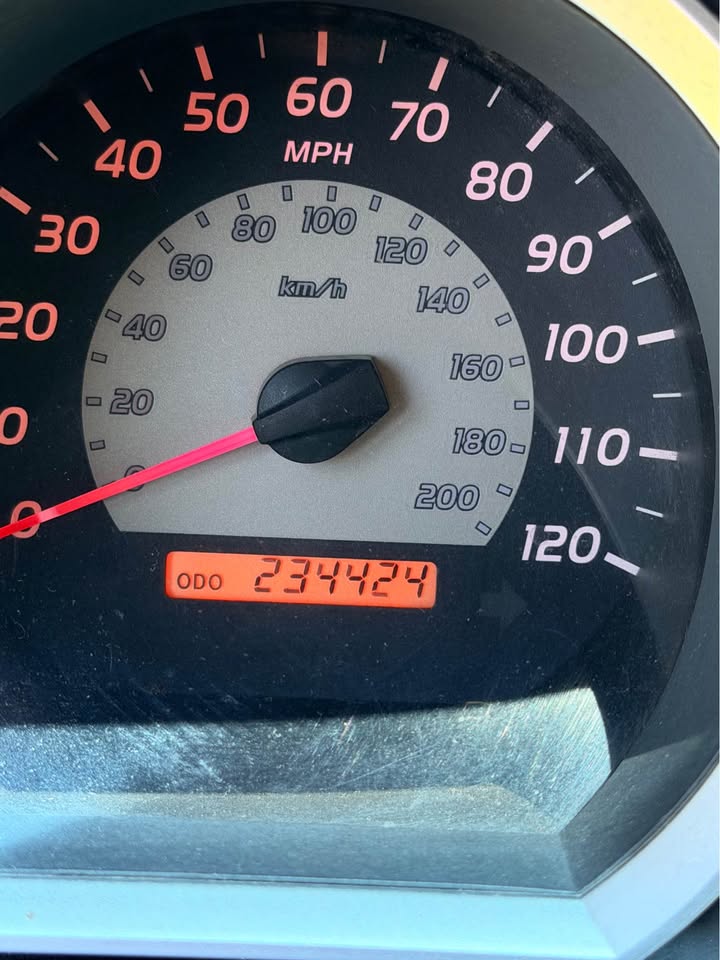 2005 Toyota Tacoma Double Cab · TRD Off-Road Pickup 4D 6 ft in Orangevale, CA (photo 5) — photo 5