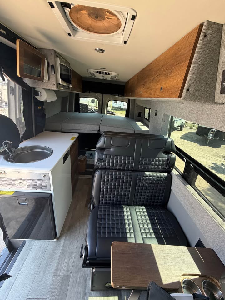2021 Overland storyteller beast in Georgetown, TX (photo 10) — photo 10
