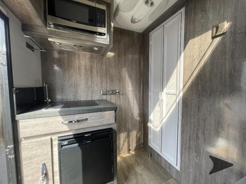 2021 Used Black Series Camper HQ19T in Meridian, ID (photo 5) — photo 5