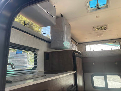 2022 Palomino SS550 Truck Camper in Aptos, CA (photo 3)