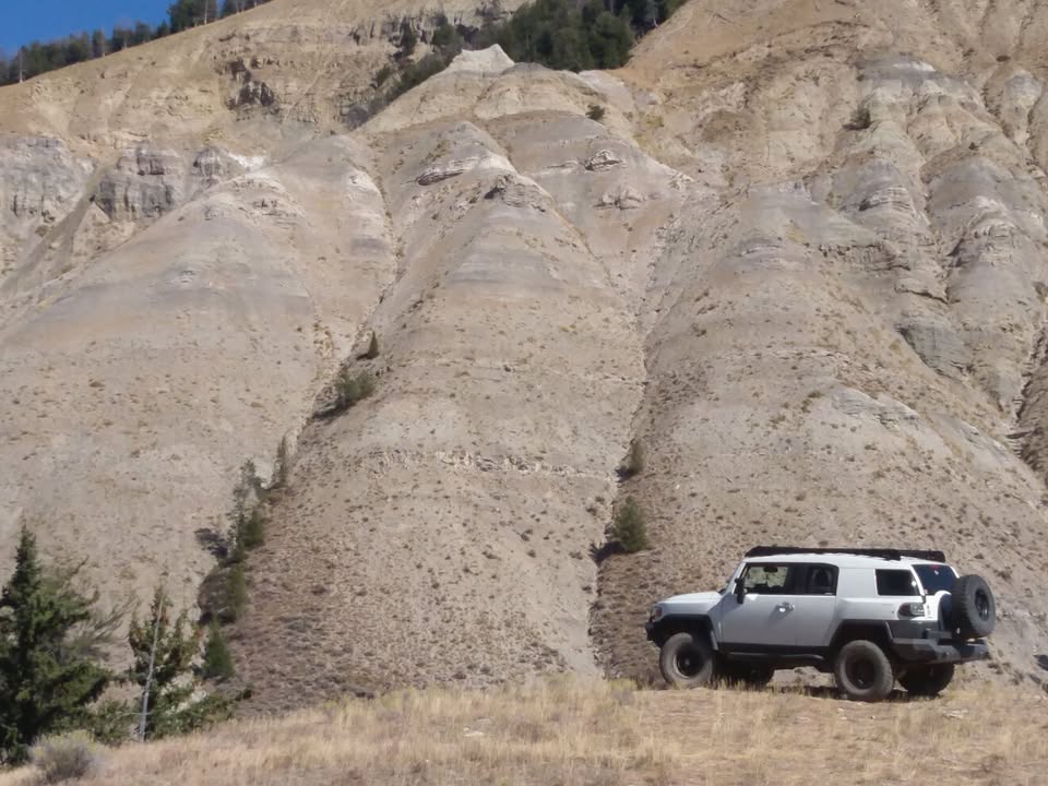 2010 Toyota FJ Cruiser Sport Utility 2D in Phoenix, AZ (photo 8)