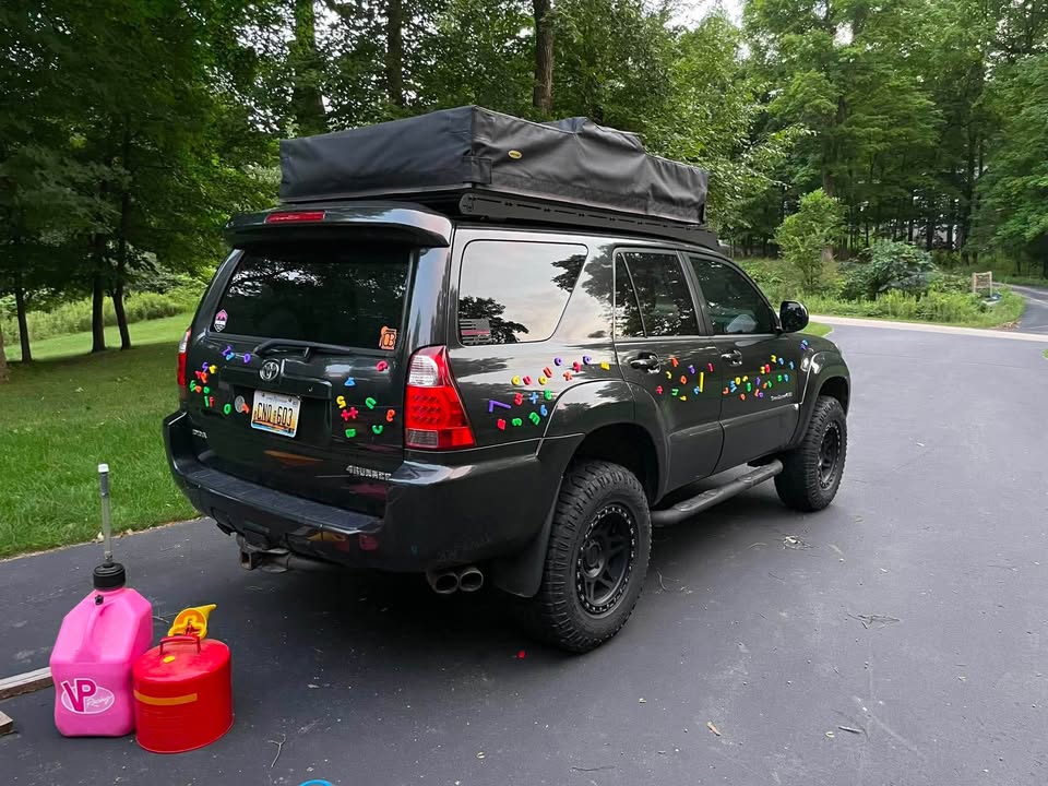 Smittybilt XL Rooftop Tent with Annex (photo 5) — photo 5