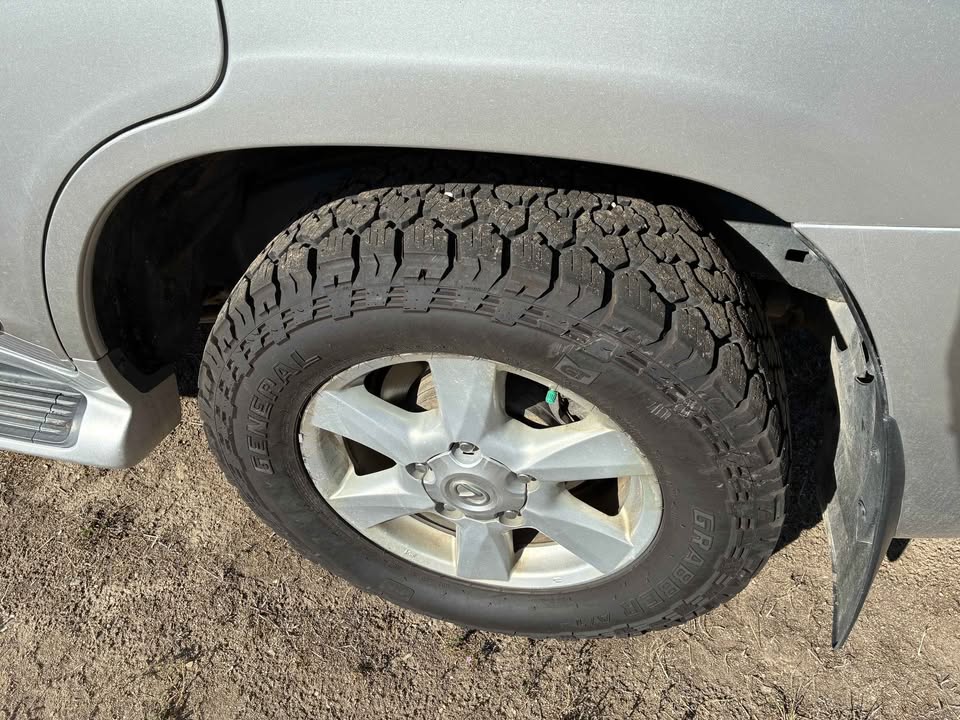 2010 Lexus LX · LX 570 Sport Utility 4D in Corvallis, MT (photo 4) — photo 4