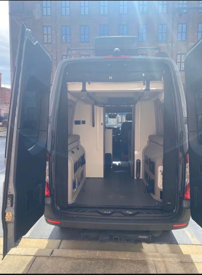 2021 Winnebago revel in Austin, TX (photo 7) — photo 7