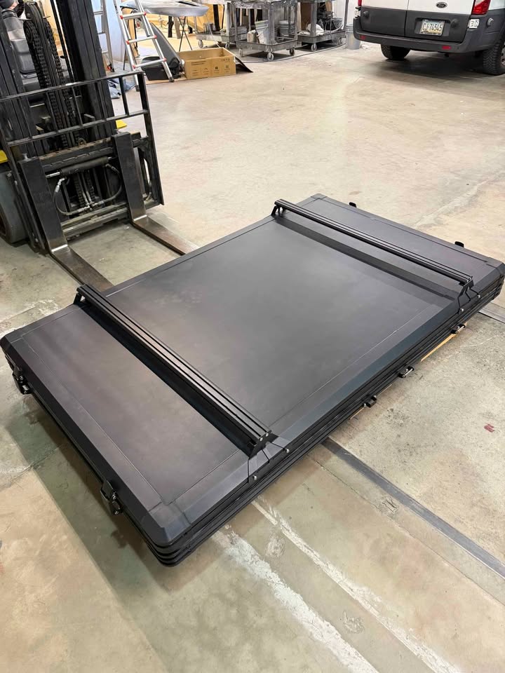 ROAM DESPERADO HARDSHELL ROOFTOP TENT (photo 8) — photo 8