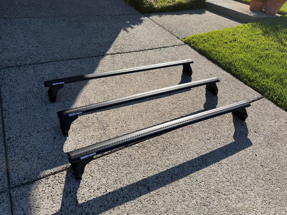 Rhino Rack RL110 Roof Rack in Fairfield, CA (photo 3) — photo 3