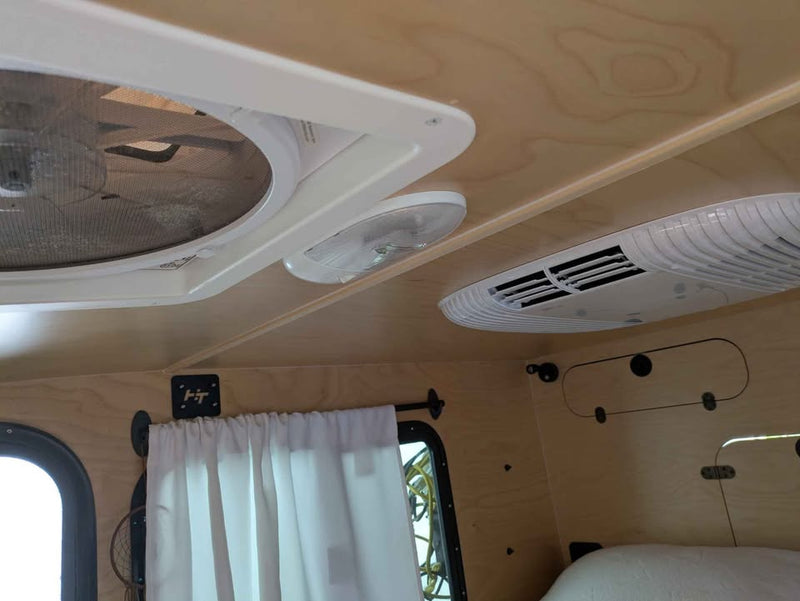 2023 Hiker mid-range deluxe 5x10 in Lyndeborough, NH (photo 8) — photo 8