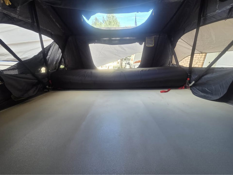 Rooftop Tent - Smittybilt XL Overlander (photo 5) — photo 5