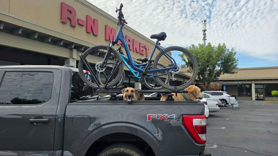 Rhino-Rack Vortex Roof Rack for Tracks - Aluminum - Black - Qty 2 in Fresno, CA (photo 5) — photo 5