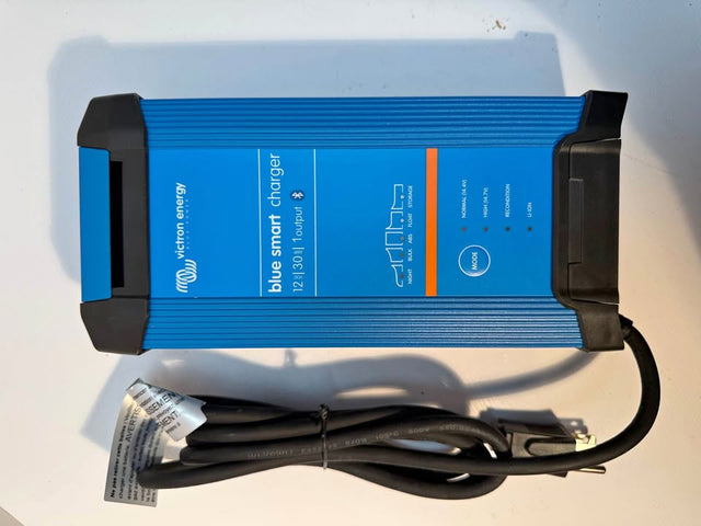 Victron Energy BLUE SMART IP22 CHARGER in Spring, TX (photo 1)