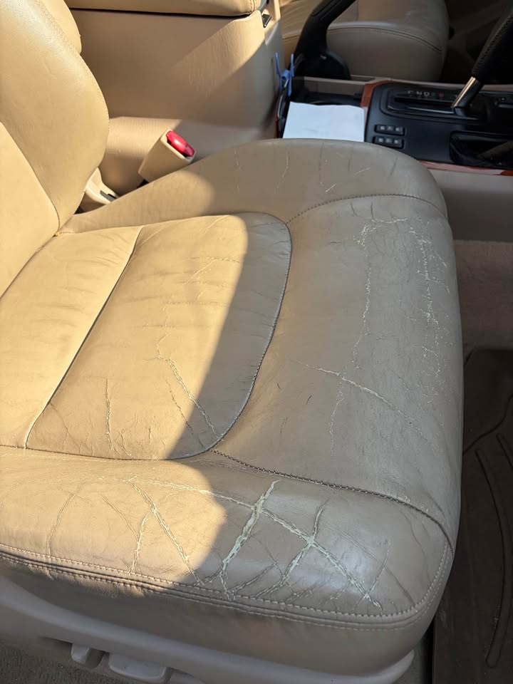 1999 Lexus lx 470 in Denver, CO (photo 8) — photo 8