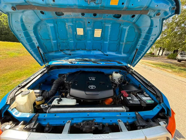 2007 Toyota FJ Cruiser · Sport Utility 2D — photo 2
