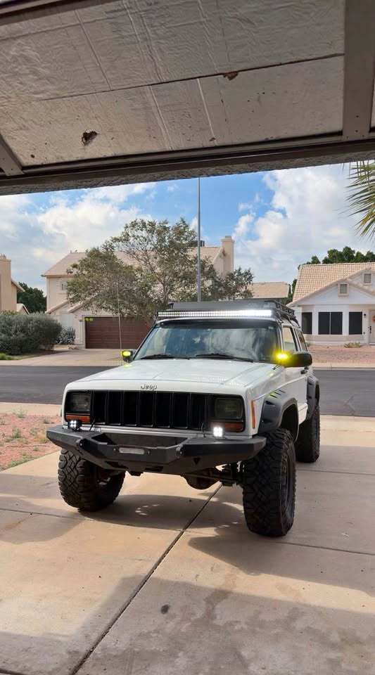 2001 Jeep Cherokee · Classic Sport Utility 4D (photo 1)