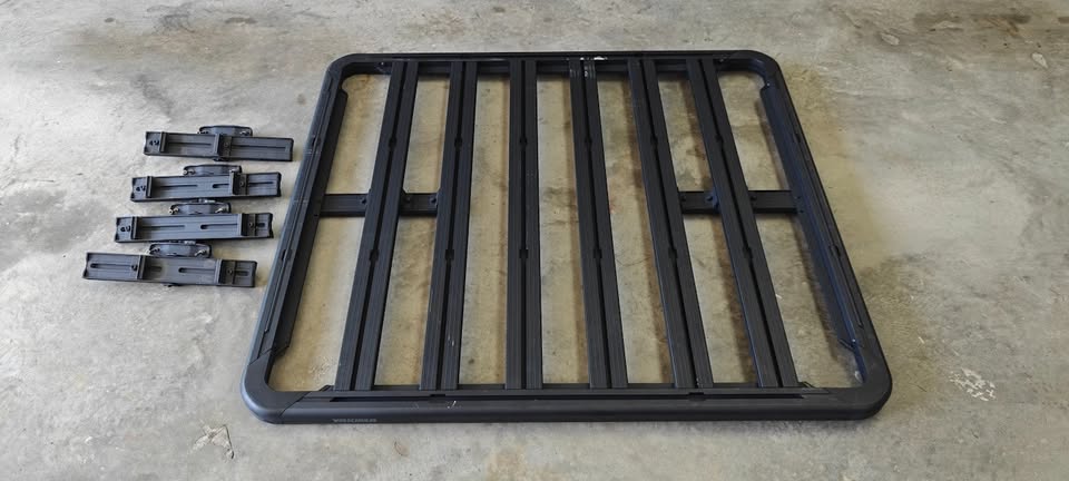 Yakima LockNLoad Platform Roof Rack, 55" x 49" (Size K) + Mounts & Hardware in Conroe, TX (photo 2) — photo 2