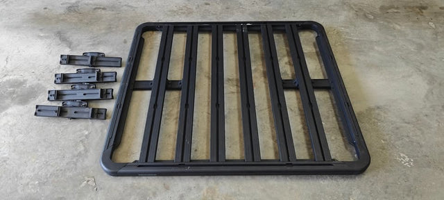 Yakima LockNLoad Platform Roof Rack, 55" x 49" (Size K) + Mounts & Hardware — photo 2