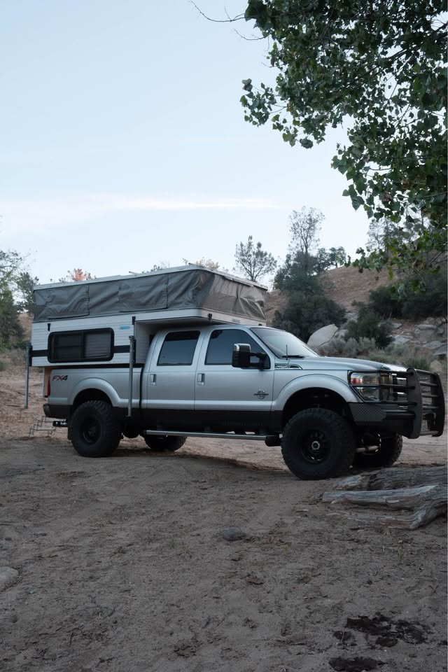 Four wheel camper grand by (rebuilt) in Porter Ranch, CA (photo 9) — photo 9