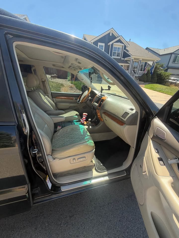 2004 Lexus GX · GX 470 Sport Utility 4D in Aurora, CO (photo 3) — photo 3