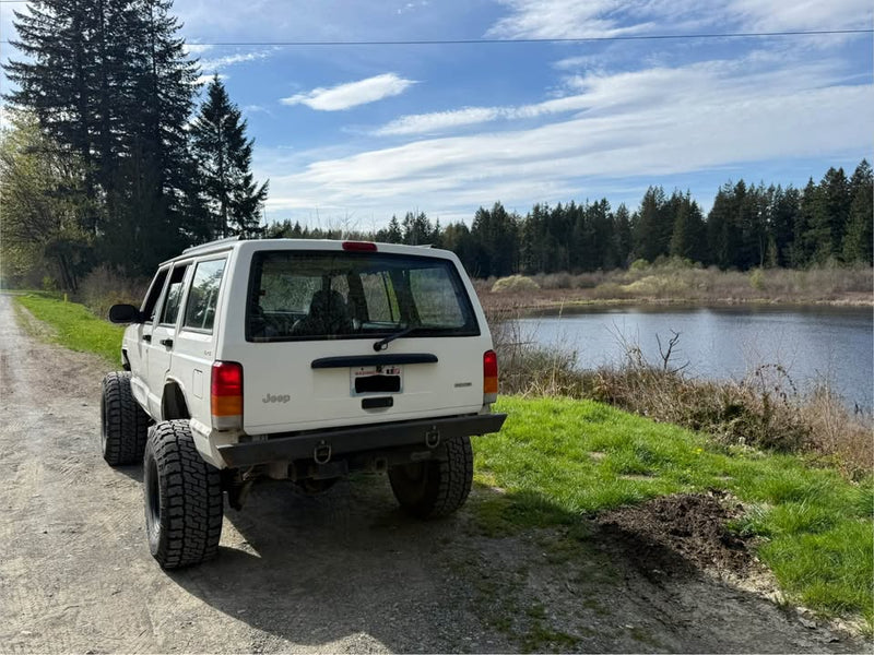 2001 Jeep Cherokee · Sport 4D in Kent, WA (photo 2) — photo 2