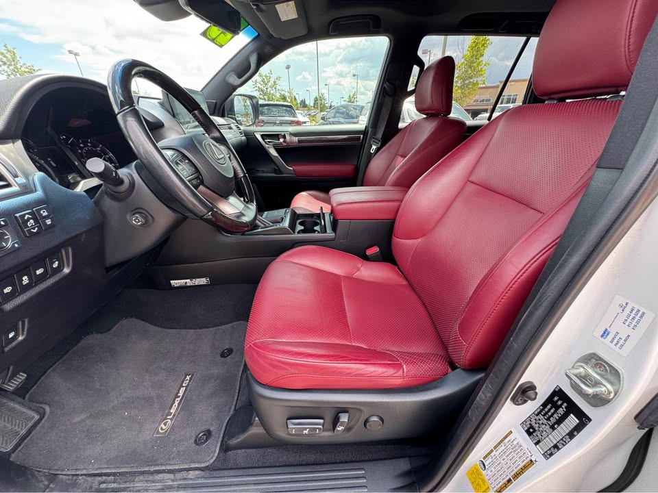 2023 Lexus GX · GX 460 Luxury Sport Utility 4D (photo 9) — photo 9
