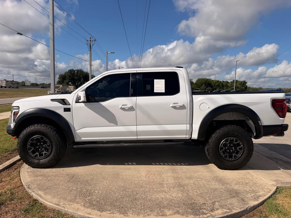 2024 Ford F-150 · Raptor Pickup 4D 5 1/2 ft (photo 8) — photo 8