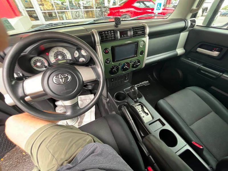 2010 Toyota FJ Cruiser · Sport Utility 2D in Meridian, ID (photo 5) — photo 5