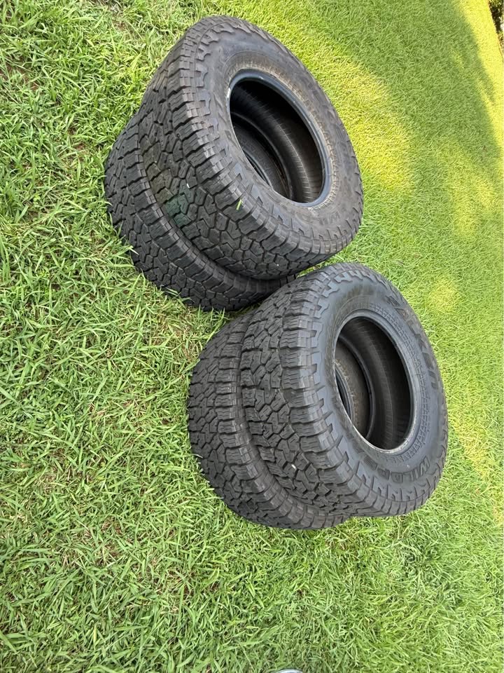 Falken Wildpeak
AT3W 285/70/R17 in Woodstock, GA (photo 2)