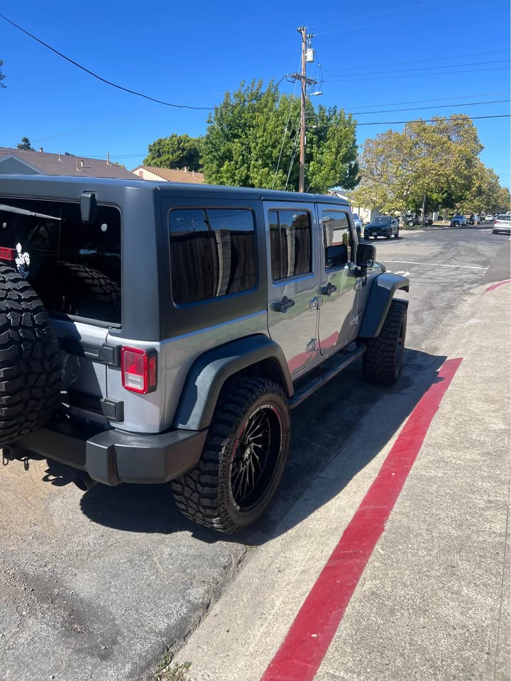 2015 Jeep Wrangler · Unlimited 70th Anniversary Sport Utility 4D in San Francisco, CA (photo 12) — photo 12