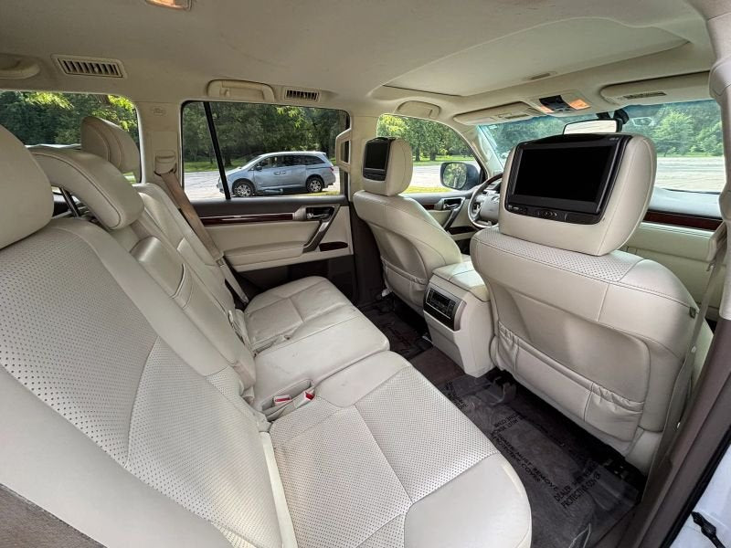 2013 Lexus GX in St Louis, MO (photo 12) — photo 12