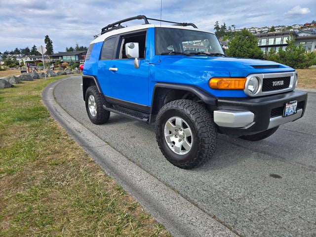 2007 Toyota FJ Cruiser in Anacortes, WA (photo 1)