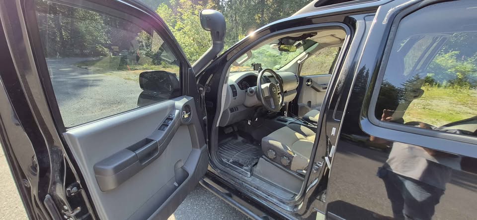 2013 Nissan Xterra · X Sport Utility 4D (photo 8) — photo 8