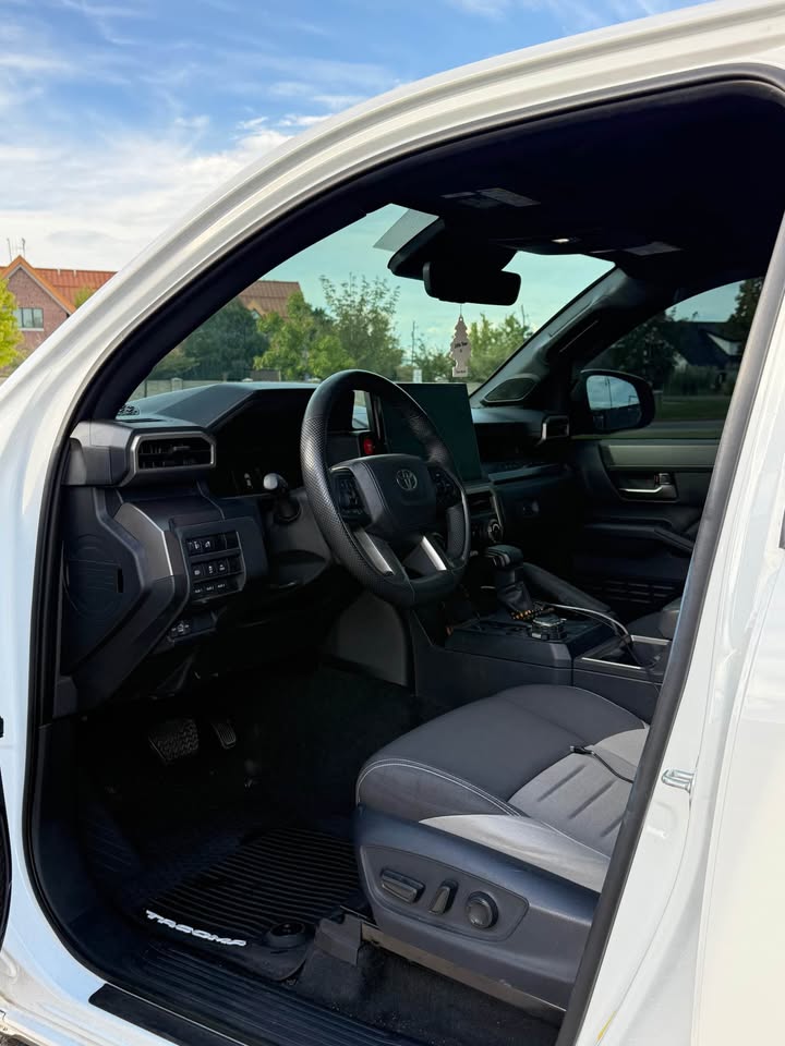 2024 Toyota Tacoma · TRD Off-Road Pickup 4D 5 ft in Tooele, UT (photo 8) — photo 8