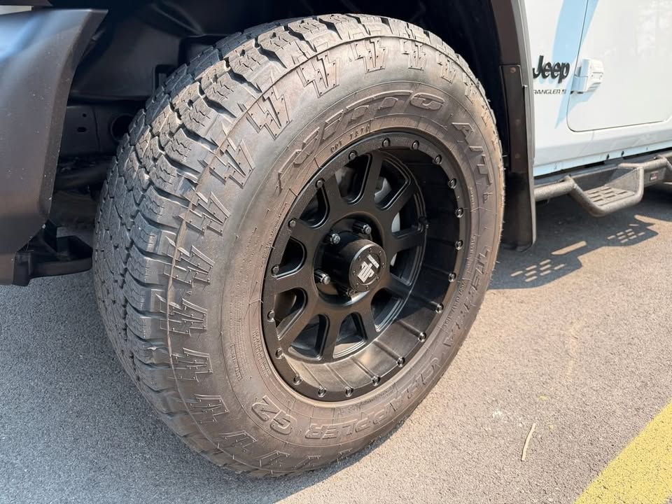 2023 Jeep Wrangler 4-Door Sport S 4x4 Sport in Denver, CO (photo 10) — photo 10