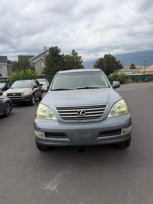 2006 Lexus GX · GX 470 Sport Utility 4D — photo 2