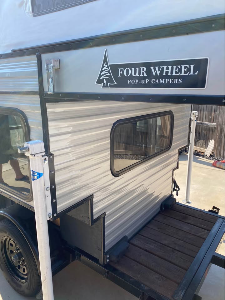 2022 Four Wheel Camper raven shell model (photo 4) — photo 4