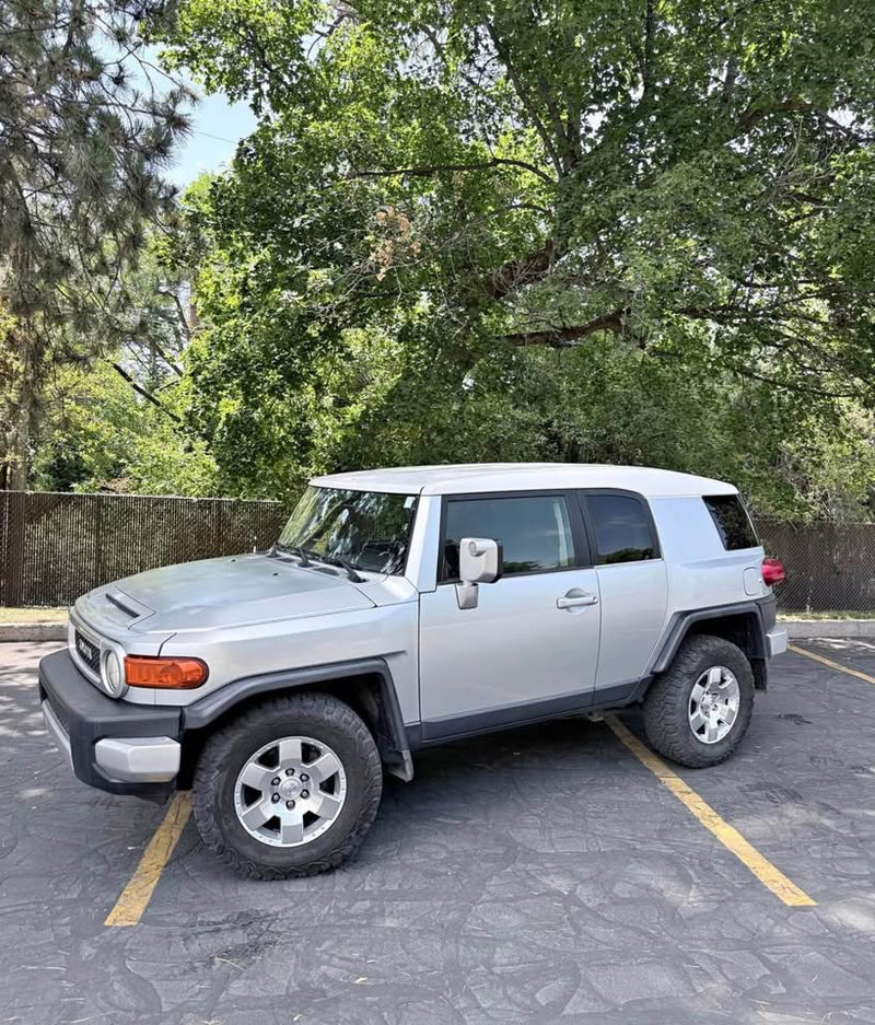Toyota FJ Cruiser in Holladay, UT (photo 3) — photo 3