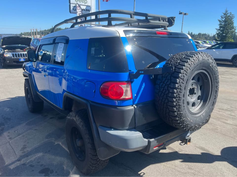 2007 Toyota FJ Cruiser · Sport Utility 2D in Bremerton, WA (photo 4) — photo 4
