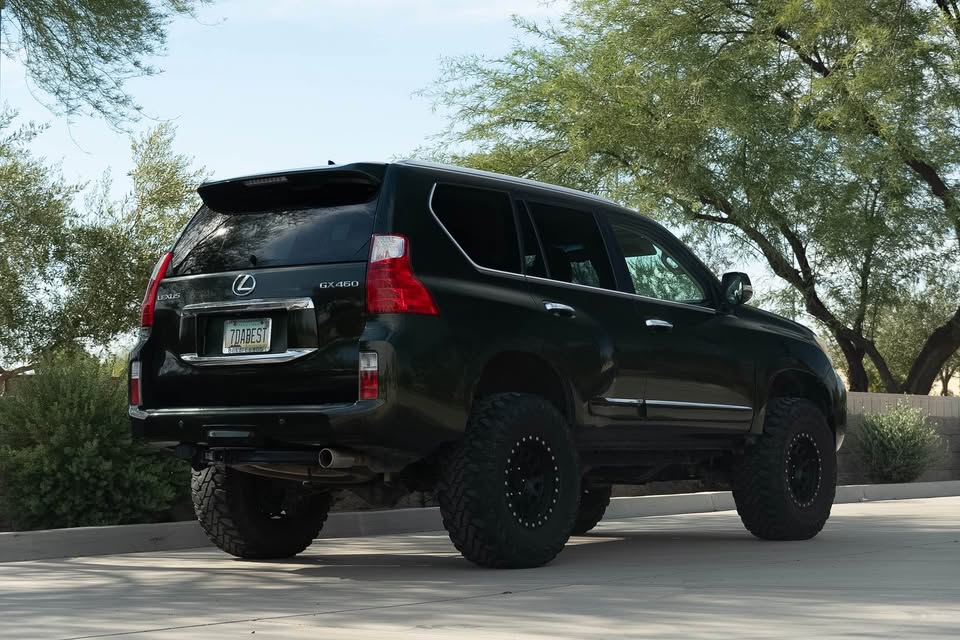 2010 Lexus GX · GX 460 Premium Sport Utility 4D in Queen Creek, AZ (photo 8) — photo 8