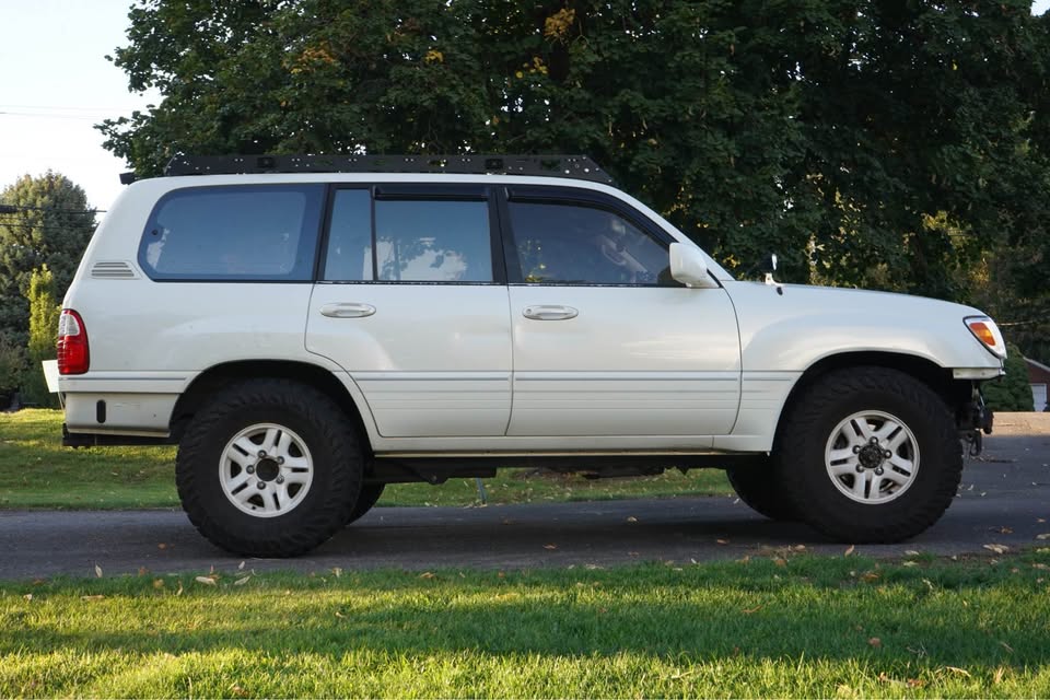 2002 Lexus LX · LX 470 Sport Utility 4D in Provo, UT (photo 6) — photo 6