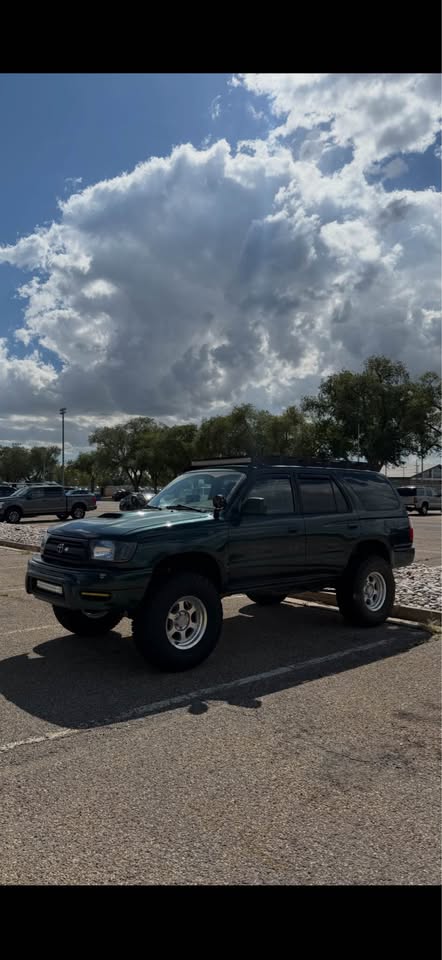 1999 Toyota 4Runner · SR5 Premium Sport Utility 4D in Layton, UT (photo 5) — photo 5