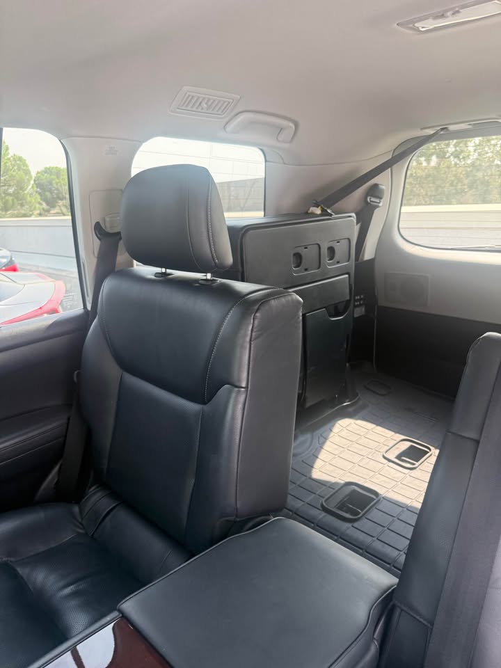 2015 Lexus LX · LX 570 Sport Utility 4D in Rocklin, CA (photo 8) — photo 8