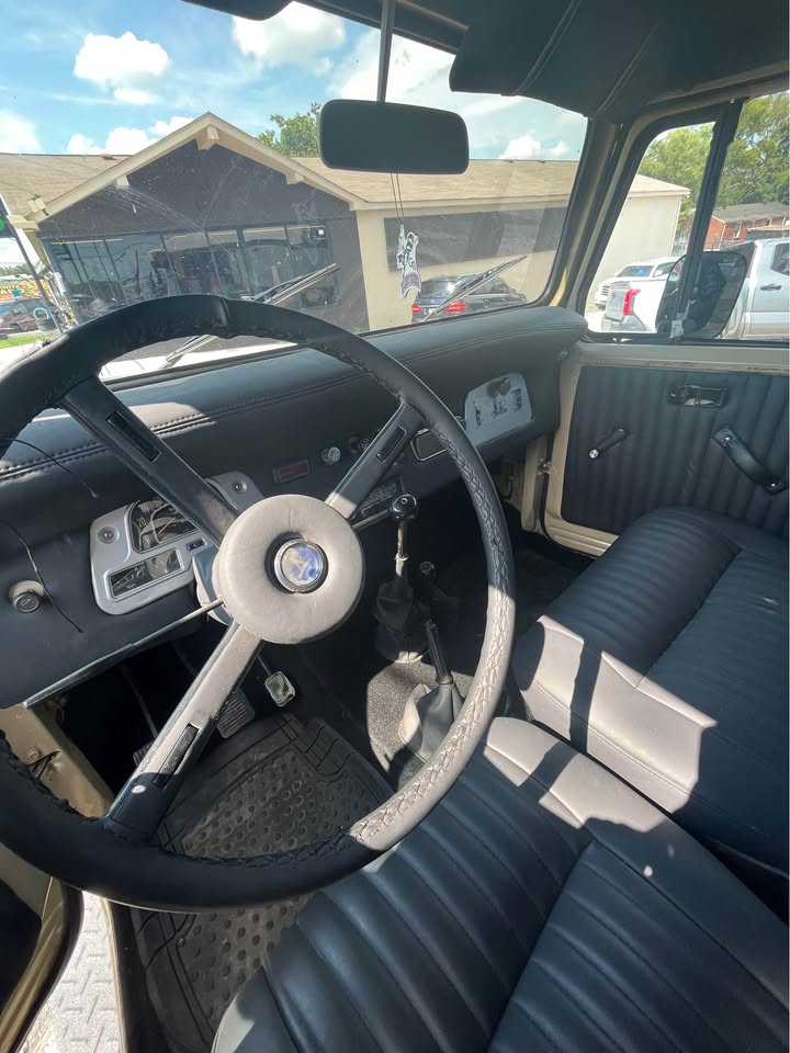 Toyota Land Cruiser FJ45 Troopy 1982 (photo 8) — photo 8
