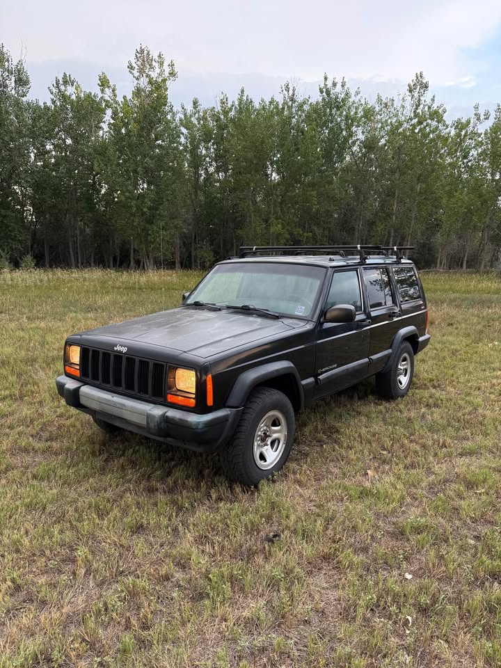 1998 Jeep Cherokee · XJ 158,000 Original Miles in Fort Collins, CO (photo 2) — photo 2
