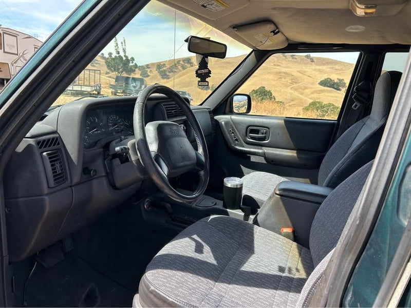 2001 Jeep xj cherokee in Concord, CA (photo 7) — photo 7